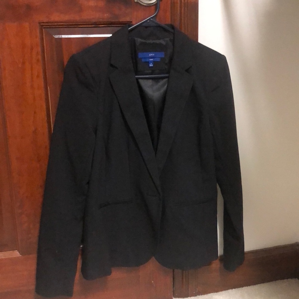 APT 9 dress suit